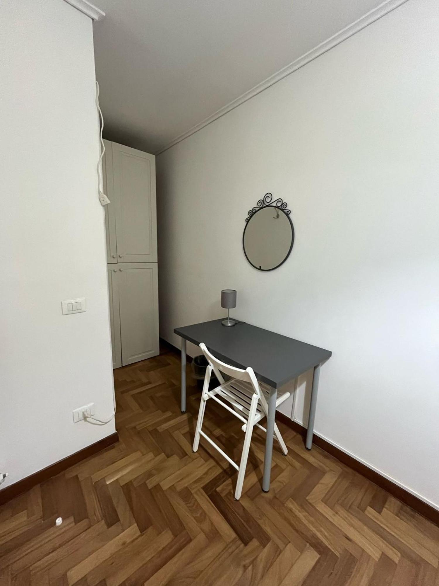 Palazzo Rota Guesthouse เนเปิลส์ ภายนอก รูปภาพ